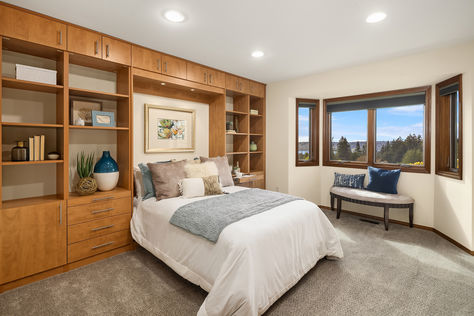 8305 NE 117th St Kirkland – Upgrade Realty38