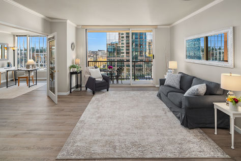 Bellevue Pacific Tower 815 Daylight- Upgrade Realty2