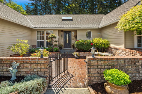 15013 SE 184th St Renton WA – Upgrade Realty18