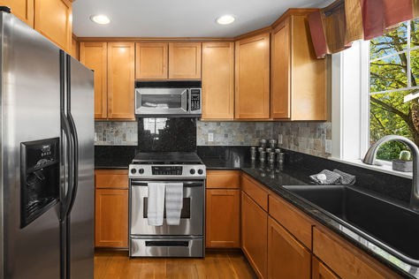 1631 S Weller St A Seattle – Upgrade Realty13