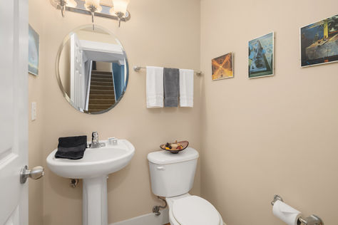 1631 S Weller St A Seattle – Upgrade Realty24