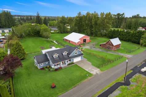 17632 11th Ave NE Arlington- Upgrade Realty1