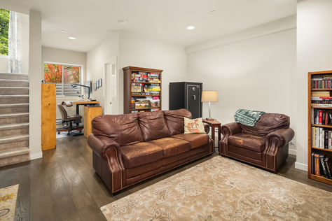 1910 Newport Way NW Issaquah – Upgrade Realty22