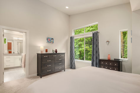 1910 Newport Way NW Issaquah – Upgrade Realty28