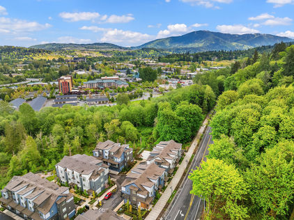 1910 Newport Way NW Issaquah – Upgrade Realty39