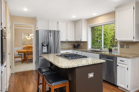 4433 246th Ave SE Issaquah &#8211; Upgrade Realty27