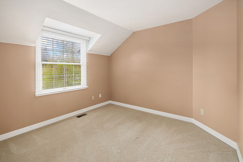 4433 246th Ave SE Issaquah &#8211; Upgrade Realty35