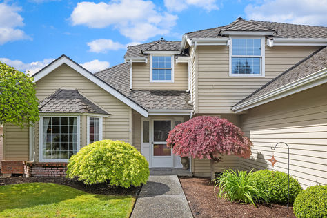 4433 246th Ave SE Issaquah &#8211; Upgrade Realty43