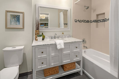 6465 NE 154th St Kenmore- Upgrade Realty20