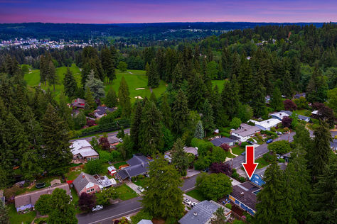6465 NE 154th St Kenmore- Upgrade Realty40
