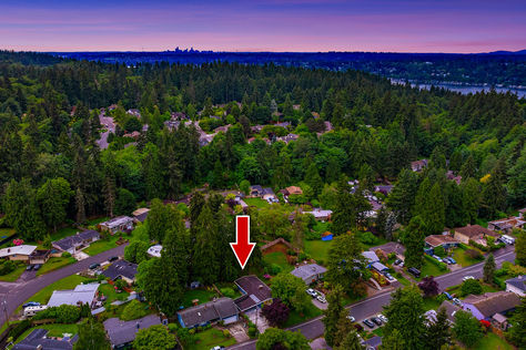6465 NE 154th St Kenmore- Upgrade Realty42