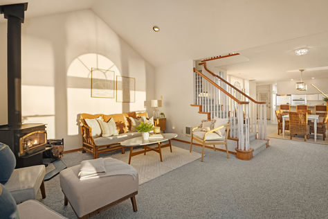 9026 Fragaria Rd Olalla – Upgrade Realty24