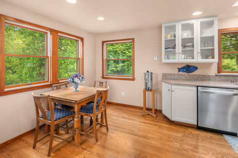 Chestnut Hill – Upgrade Realty3