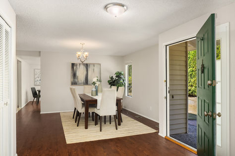 10423 NE 145th St Kirkland &#8211; Upgrade Realty16