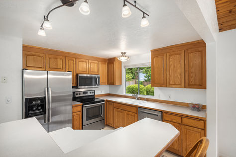 16604 3rd Ave SE Bothell – Upgrade Realty15