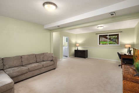 16604 3rd Ave SE Bothell – Upgrade Realty22