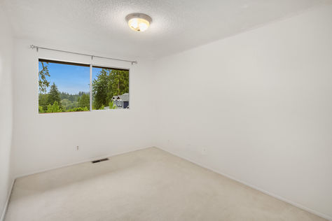 16604 3rd Ave SE Bothell – Upgrade Realty3