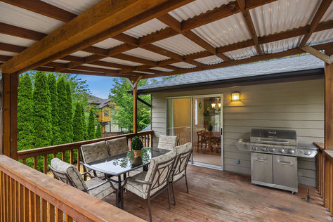 16604 3rd Ave SE Bothell – Upgrade Realty32