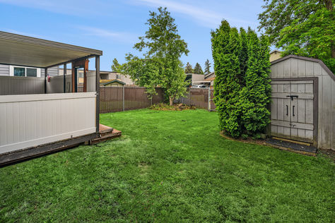 242 NE 15th St Auburn – Upgrade Realty6