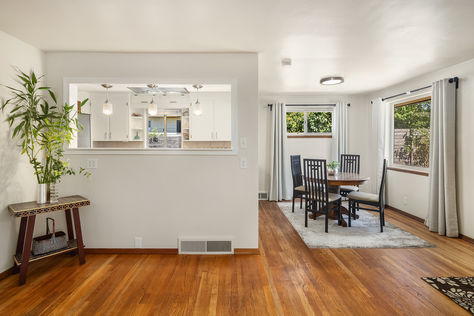 6535 Fauntleroy Way SW Seattle – Upgrade Realty19