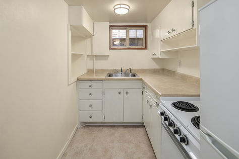 6535 Fauntleroy Way SW Seattle – Upgrade Realty30