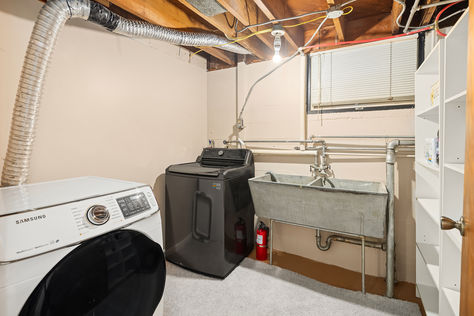 6535 Fauntleroy Way SW Seattle – Upgrade Realty33