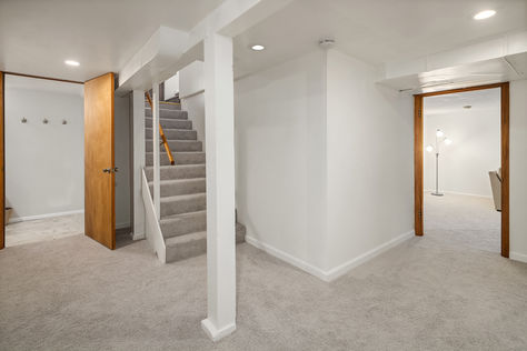 6535 Fauntleroy Way SW Seattle – Upgrade Realty34