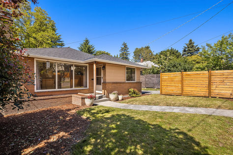 6535 Fauntleroy Way SW Seattle – Upgrade Realty8