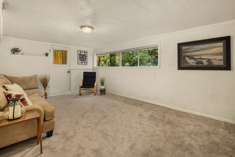 23505 Robin Hood Dr Edmonds- Upgrade Realty1