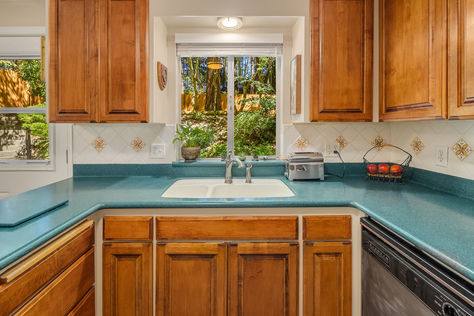 23505 Robin Hood Dr Edmonds- Upgrade Realty31