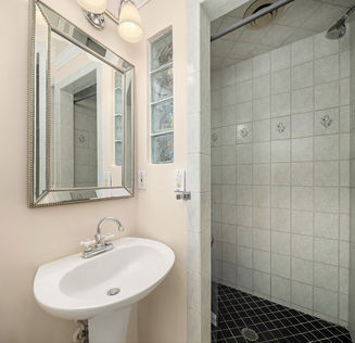 23505 Robin Hood Dr Edmonds- Upgrade Realty8