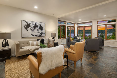 2113 E Lake Sammamish Pkwy SE Sammamish – Upgrade Realty12