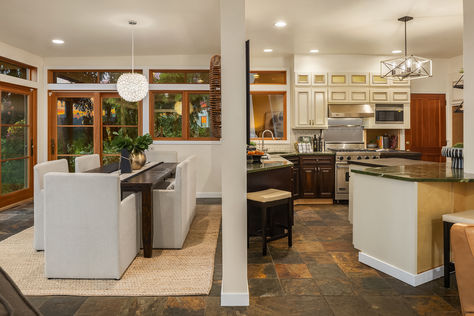 2113 E Lake Sammamish Pkwy SE Sammamish – Upgrade Realty18