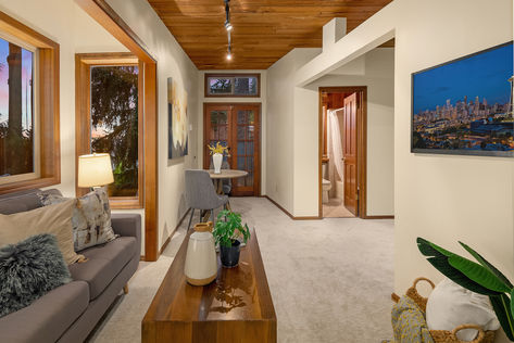 2113 E Lake Sammamish Pkwy SE Sammamish – Upgrade Realty26