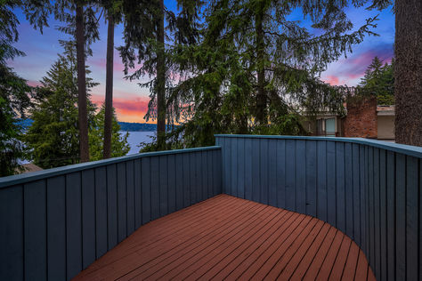 2113 E Lake Sammamish Pkwy SE Sammamish – Upgrade Realty30