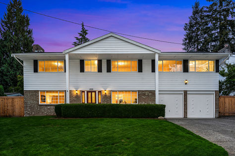 12119 SE 63rd Pl Bellevue – Upgrade Realty1