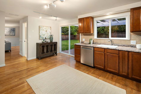 12119 SE 63rd Pl Bellevue – Upgrade Realty11