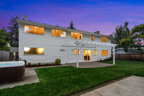 12119 SE 63rd Pl Bellevue – Upgrade Realty28