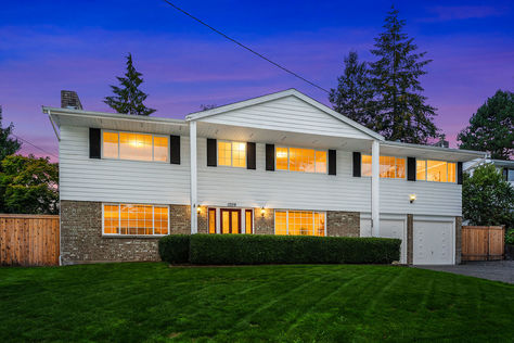 12119 SE 63rd Pl Bellevue – Upgrade Realty3