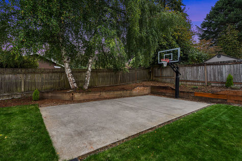 12119 SE 63rd Pl Bellevue – Upgrade Realty32