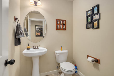 20129 13th Ave W Lynnwood WA- Upgrade Realty31
