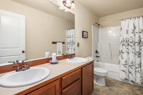 20129 13th Ave W Lynnwood WA- Upgrade Realty5