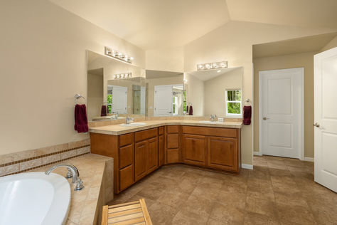 4686 Rutherford Cr SW Port Orchard WA- Upgrade Realty33