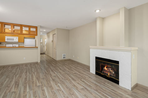 1219 6th Ave N 201 Seattle, WA- Upgrade Realty4