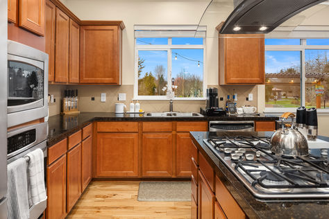 18128 31st Ave SE Bothell WA- Upgrade Realty18