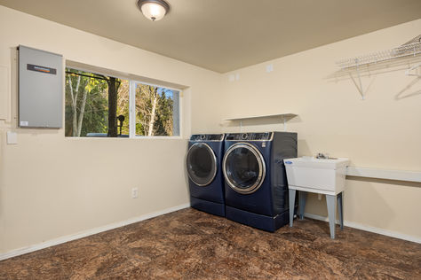 6289 NE Lincoln Rd E Poulsbo - Upgrade Realty50