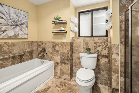 151 141st Pl NE Bellevue - Upgrade Realty25