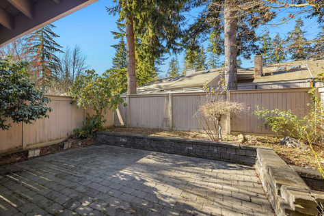151 141st Pl NE Bellevue - Upgrade Realty28