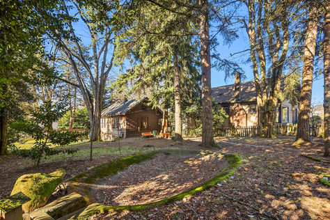 6833 27th Ave NE Seattle - Upgrade Realty1