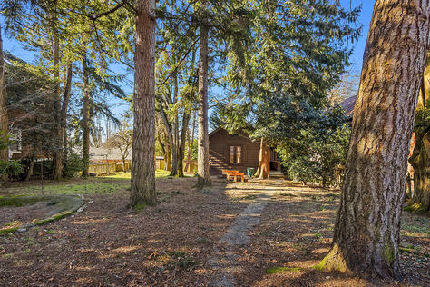 6833 27th Ave NE Seattle - Upgrade Realty2